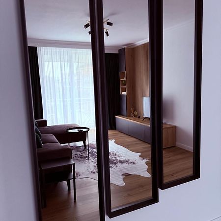 Aman 20 Apartment Craiova Exterior foto