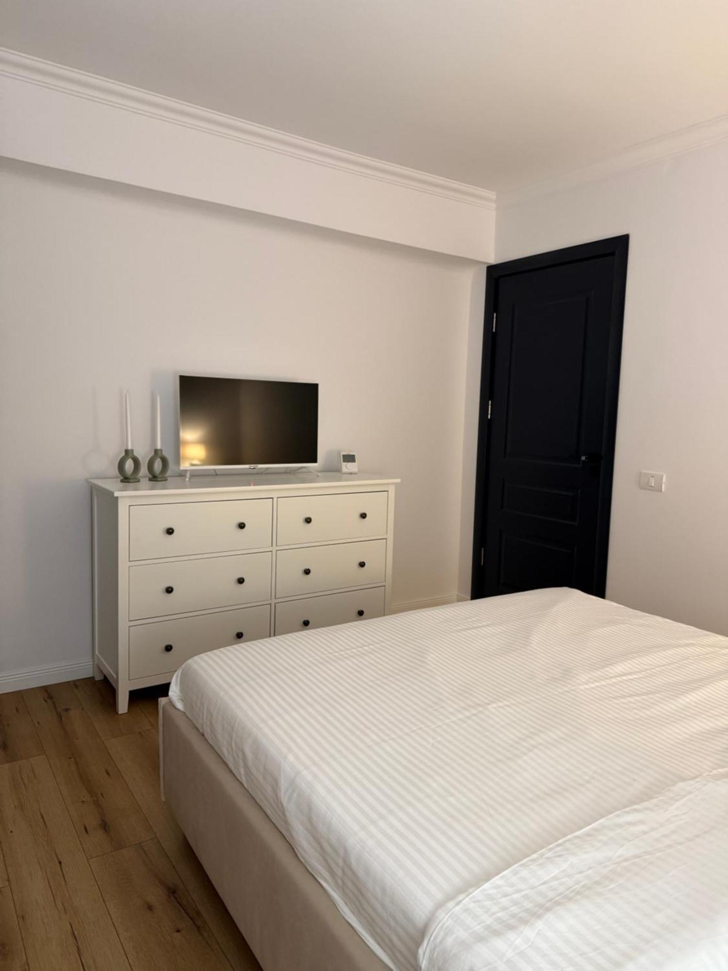 Aman 20 Apartment Craiova Exterior foto
